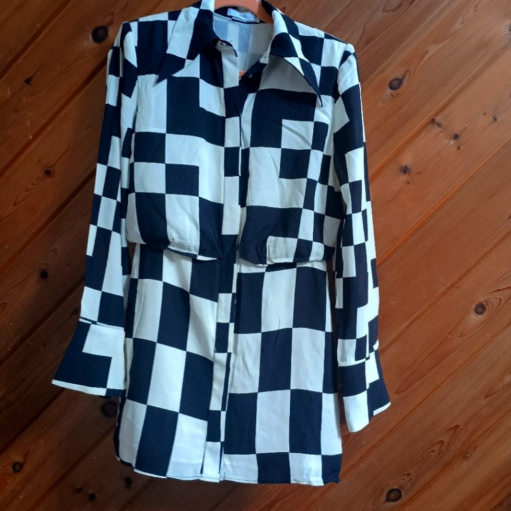 Women's Black And White dress